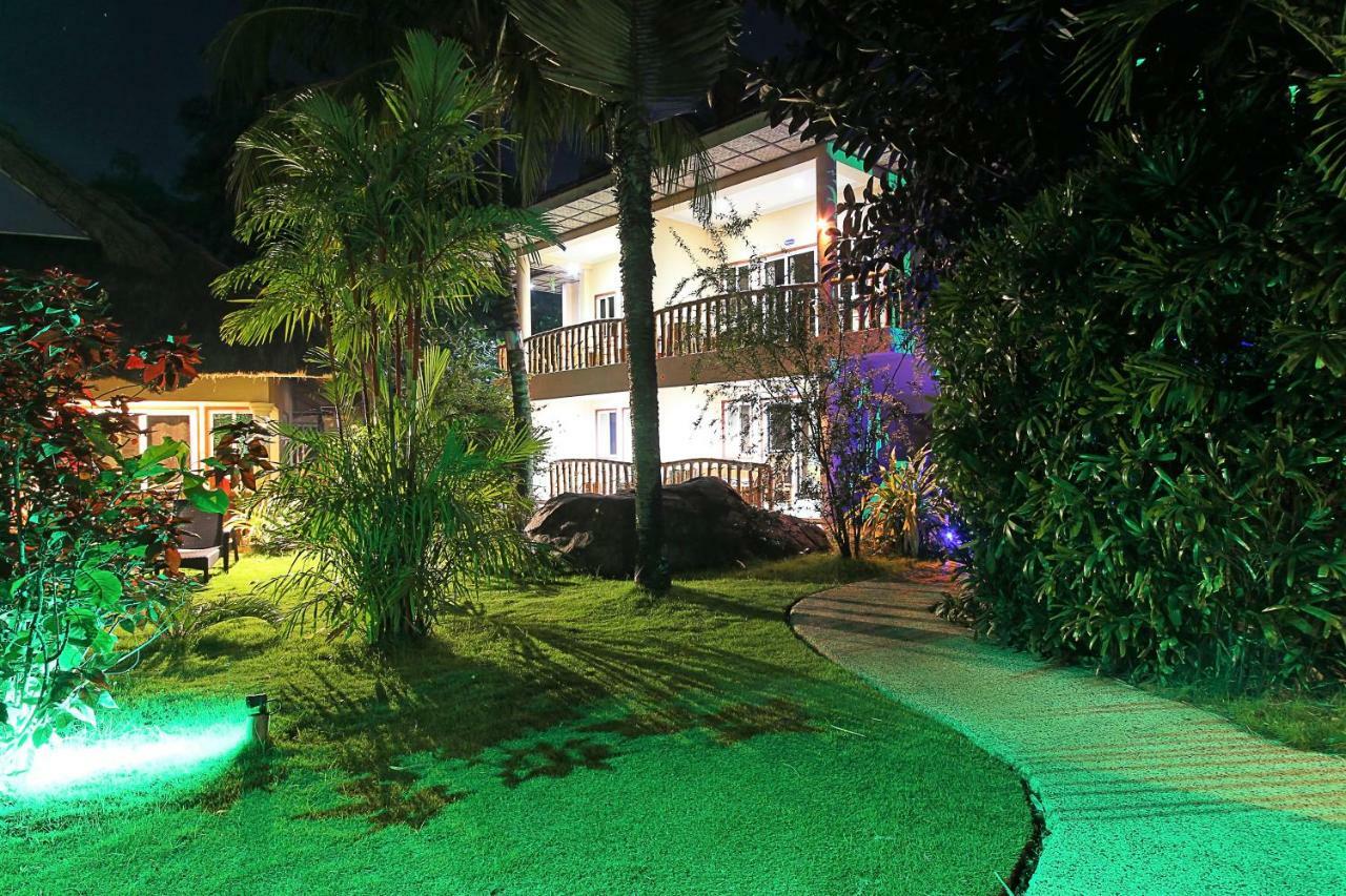 Thalatta Resort Zamboanguita  Екстер'єр фото