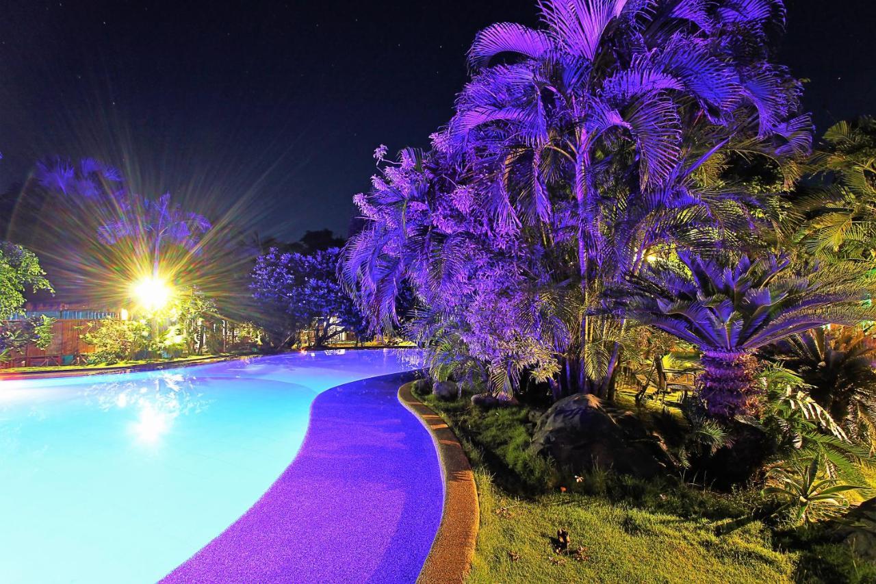 Thalatta Resort Zamboanguita  Екстер'єр фото